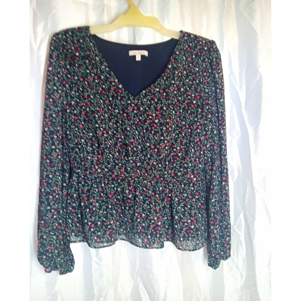 Skies Are Blue M Navy Floral V-Neck Long Sleeve Chiffon Smocked Blouse